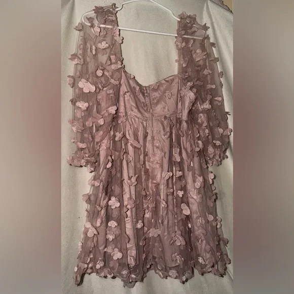 Windsor Dusty Rose Satin Dress with Floral Appliqué - Picture 4 of 6